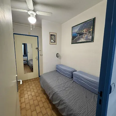 Coeur De Pour 5 Personnes N125 * La Grande-Motte
